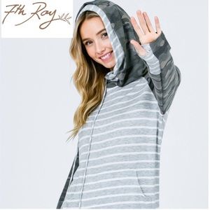 Camo Striped Hoodie Long Sleeve Olive Olive Green Pullover Jersey Size Medium